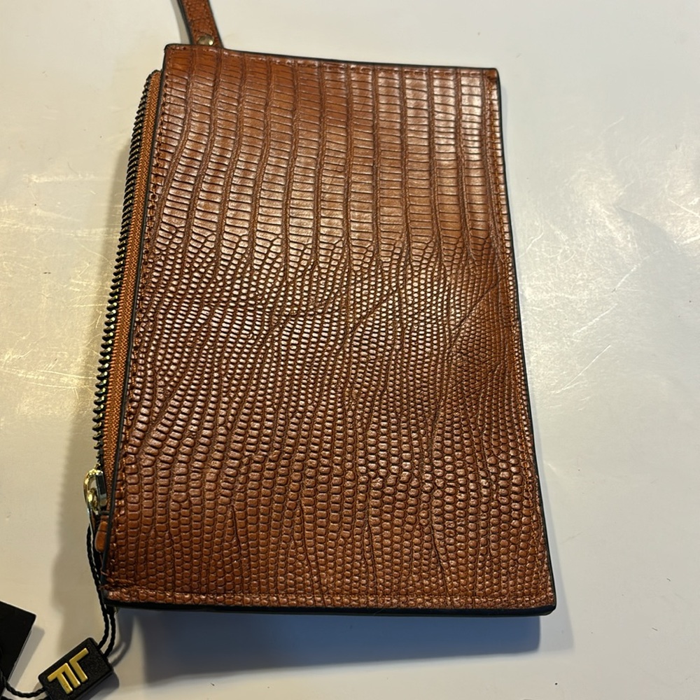 London Fog Danca lizard wristlet with double zippered pouches and inside pocket - Picture 3 of 7